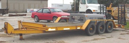 loboy trailer left front.jpg