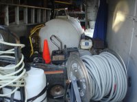 red trailer pictures 006.JPG