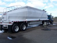 aluminum trailer washing 6.JPG