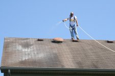 safe_roof_cleaning_600x400.jpg