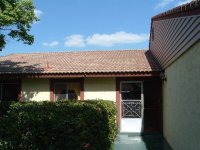 Professional Non Pressure Roof Cleaning Orlando Florida 016 (Medium).jpg